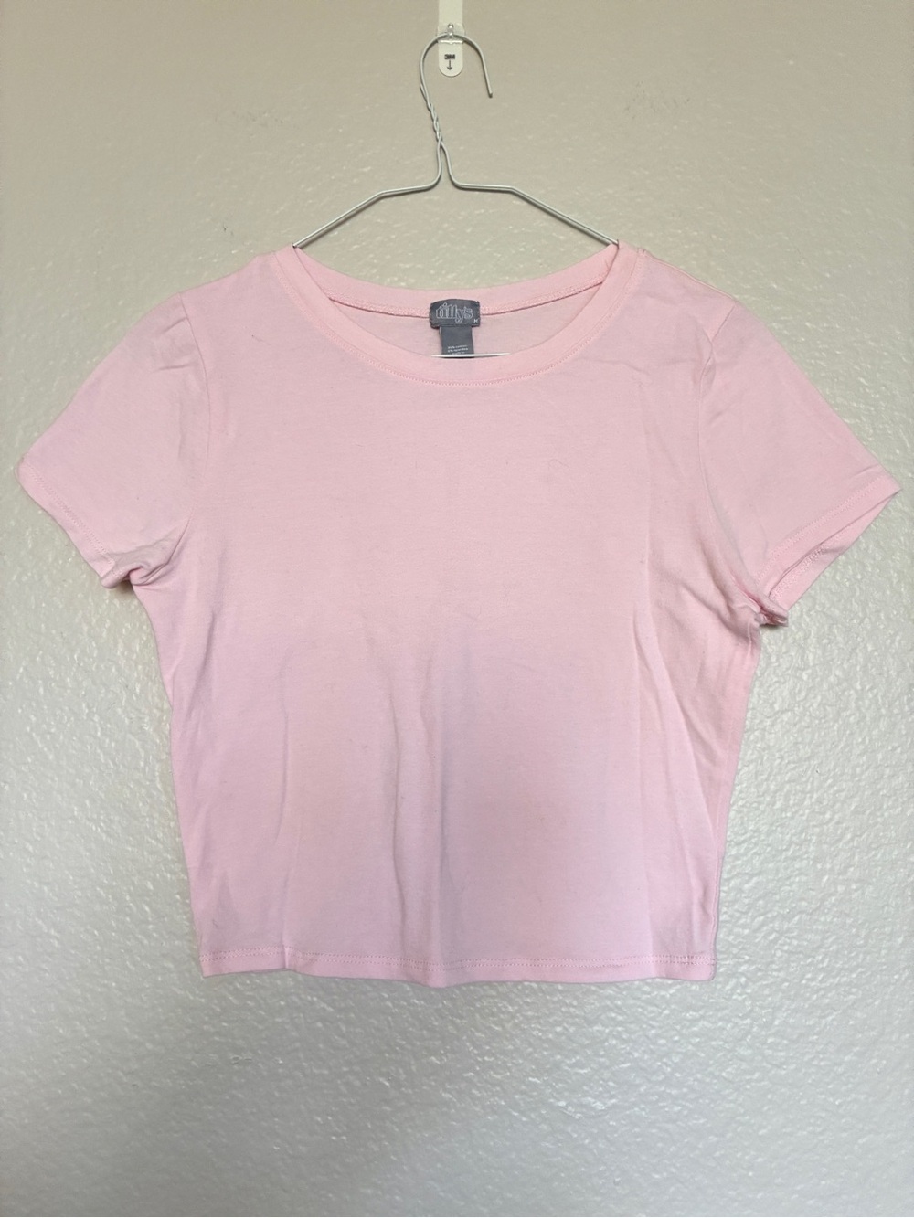 Tilly's Light Pink Short Sleeve Crewneck Tee
